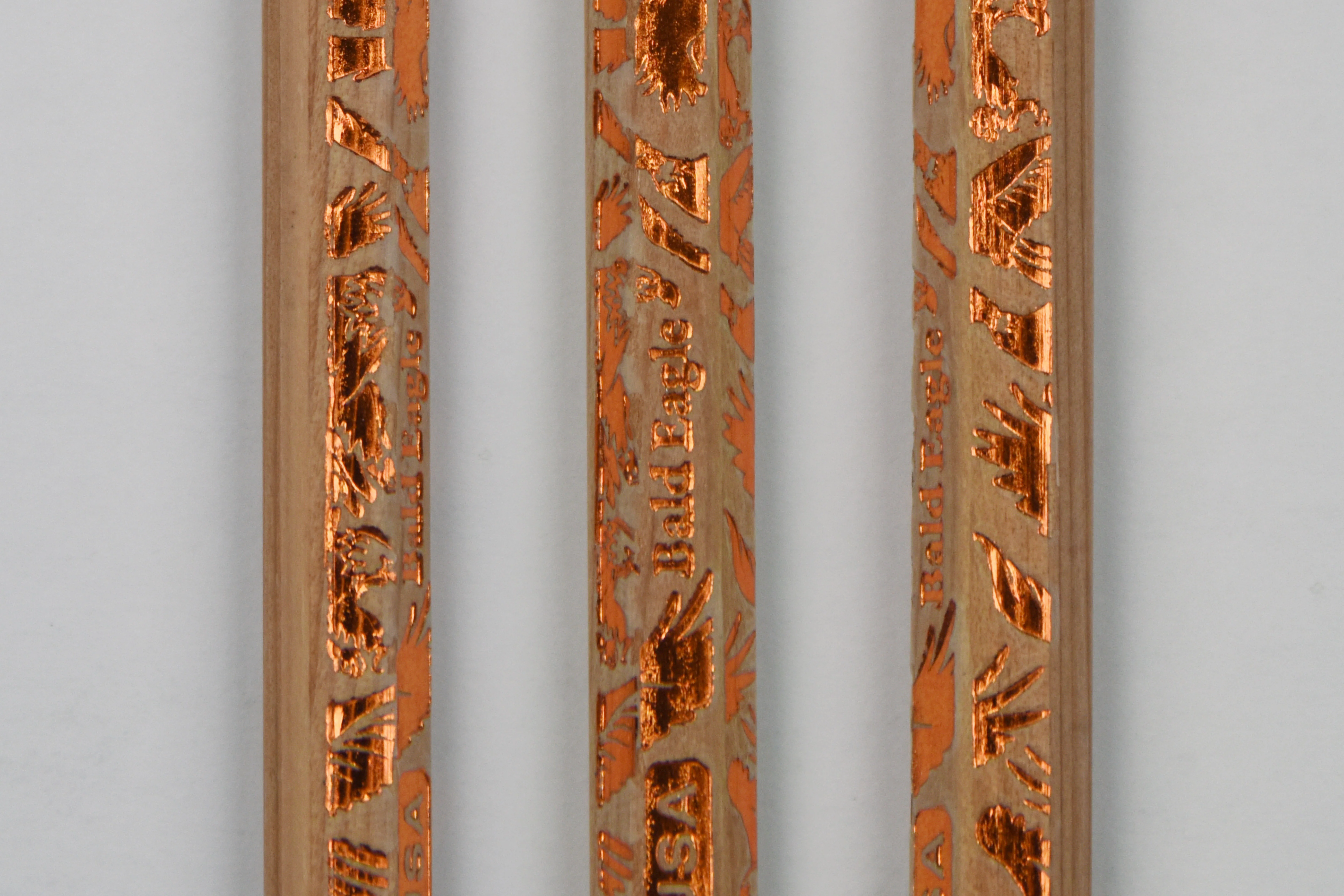 Birds of Prey Gift Set: Three Notebooks & a Dozen Pencils - Image 15