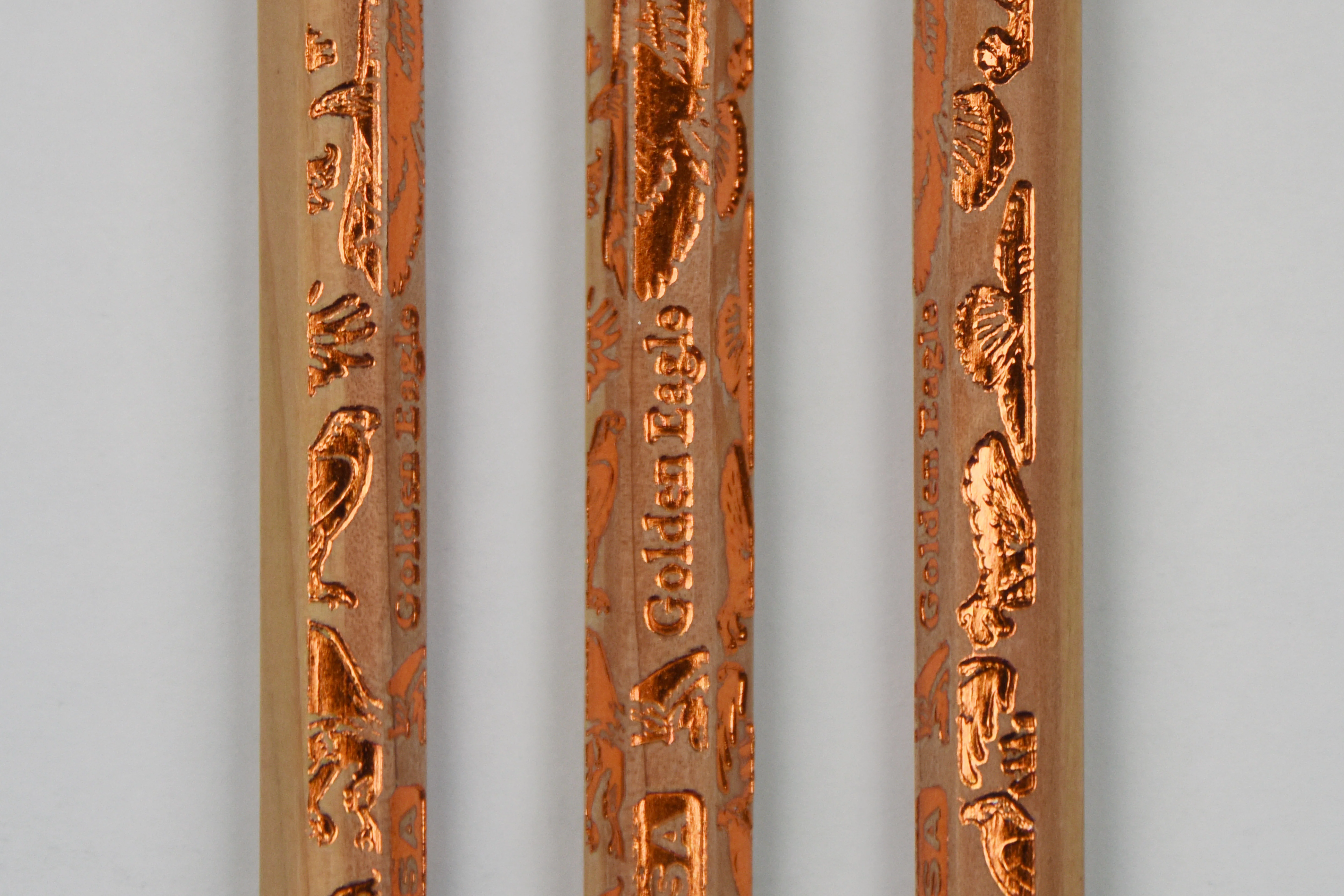 Birds of Prey Gift Set: Three Notebooks & a Dozen Pencils - Image 19